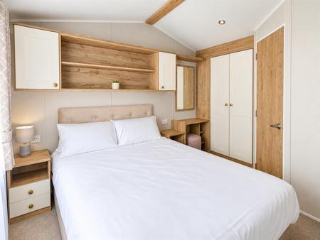 Ws main bedroom.png