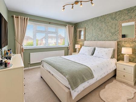 main bed 25A.png