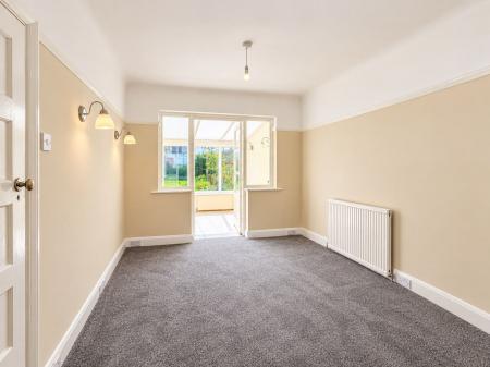 Reception / Living Room