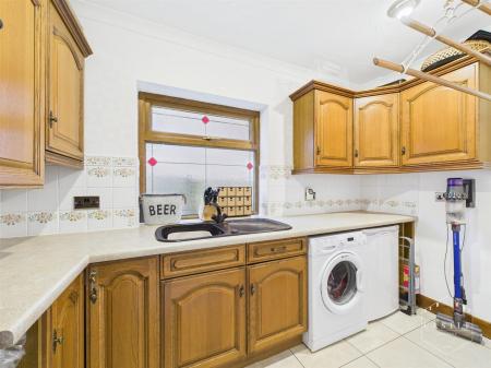 BUTLER KITCHEN/UTILITY ROOM