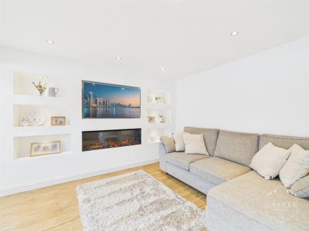 OPEN PLAN LIVING KITCHEN