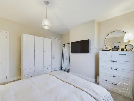 FRONT MASTER BEDROOM