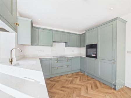 OPEN PLAN LIVING DINING KITCHEN