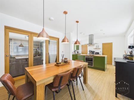 DINING KITCHEN