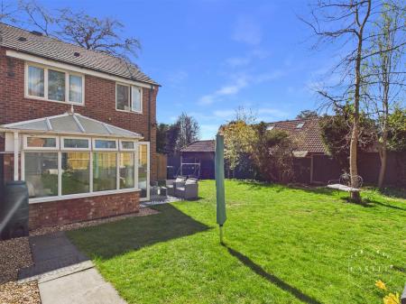OUTSIDE - GARDEN