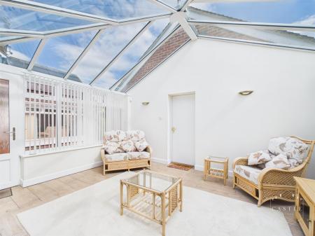 SUN ROOM