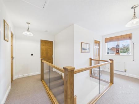 FIRST FLOOR LANDING
