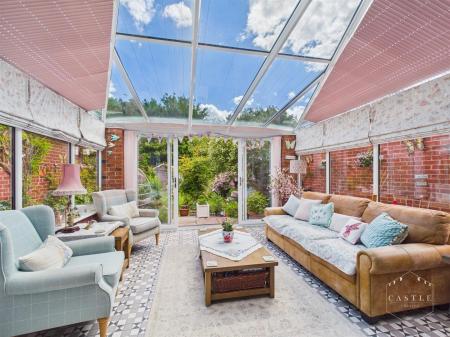 SUN ROOM