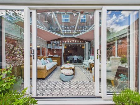 SUN ROOM