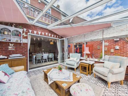 SUN ROOM