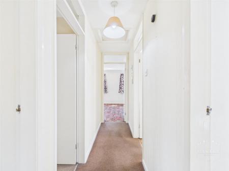 PRIVATE INNER LANDING