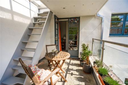 Roof Terrace (2)