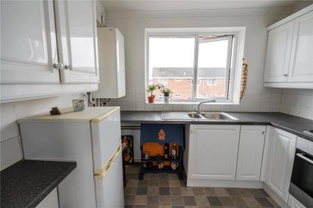 Kitchen (2)