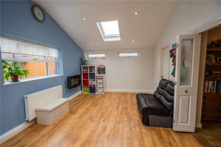Sun Room (2)