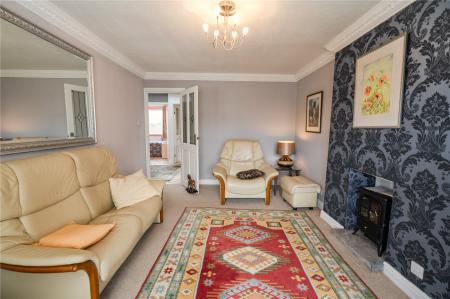 Living Room (2)