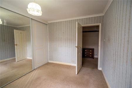 Bedroom 1 (2)