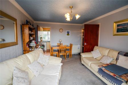 Living Room (2)