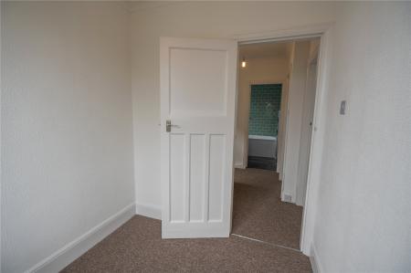 Bedroom 3 (2)