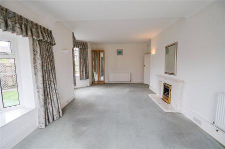 Sitting Room (2)