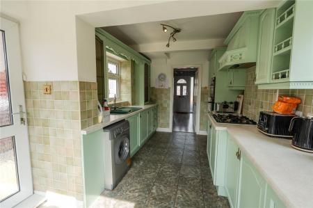 Kitchen (3)