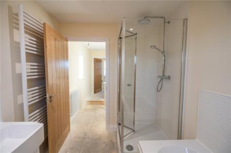 Bathroom (2)