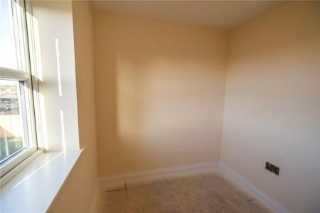 Bedroom 3 (2)