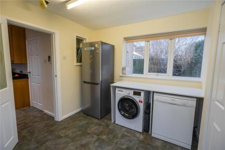 Utility Room (2)