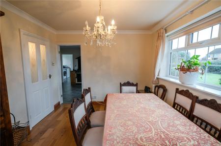Dining Room (2)