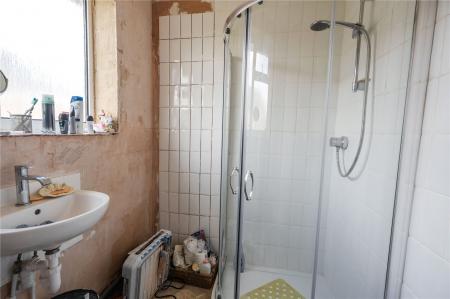 Shower Room (2)