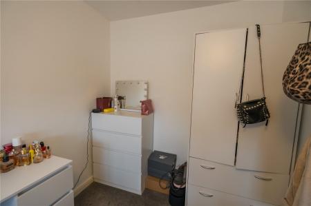 Bedroom 3 (2)