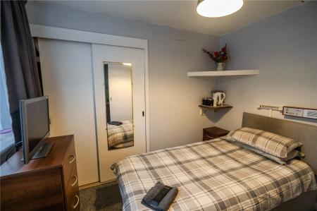 Bedroom (2)