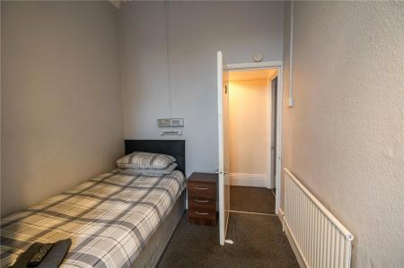 Bedroom (2)