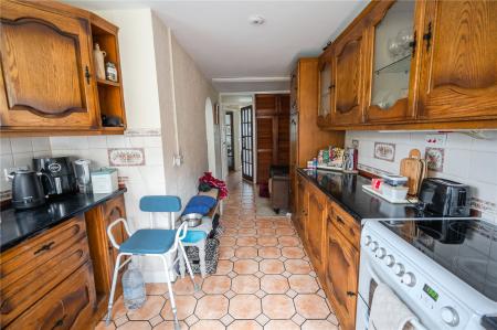 Kitchen (2)