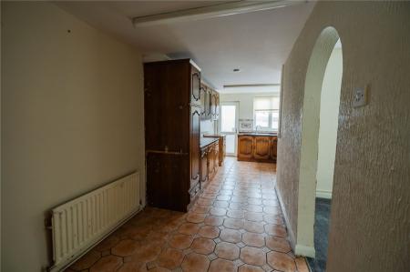 Kitchen (2)