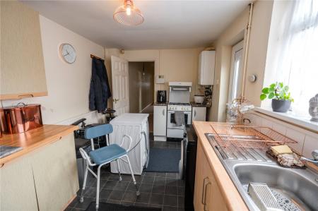 Gff - Kitchen (2)