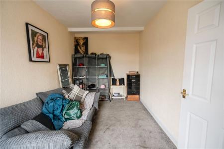 Fff - Living Room(2)