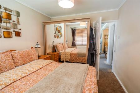 Bedroom 1 (2)