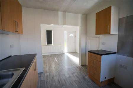 Kitchen (2)