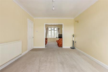 Dining Room (2)