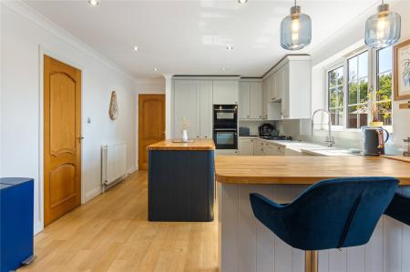 Kitchen-Diner (3)