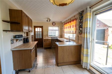 Kitchen (3)