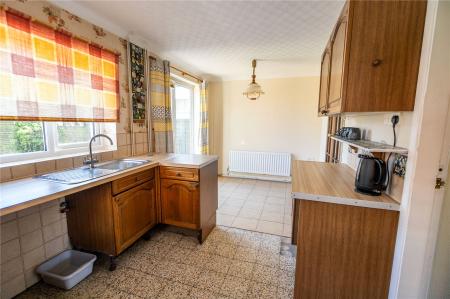 Kitchen (2)