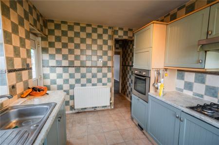 Kitchen (2)