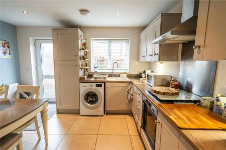 Kitchen (2)