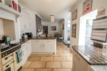 Kitchen-Diner (2)