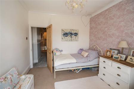 Bedroom 3 (2)