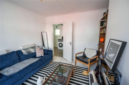 Living Room (2)