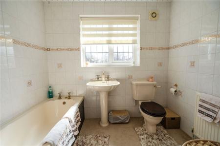 Bathroom (2)