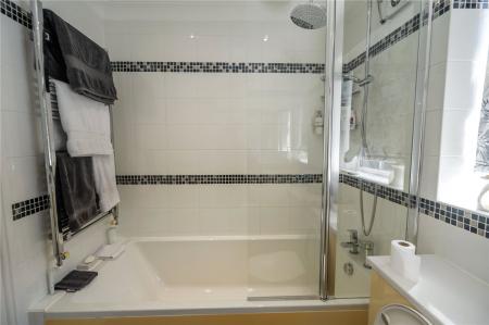 Bathroom (2)