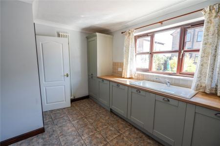 Kitchen-Diner (2)
